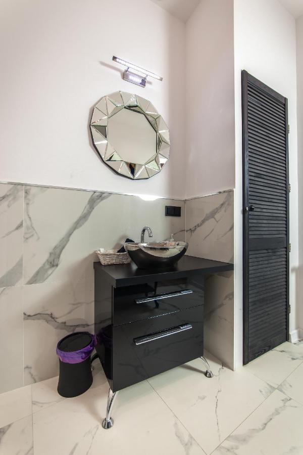 Moonlight Apartament เจโลนากูรา ภายนอก รูปภาพ