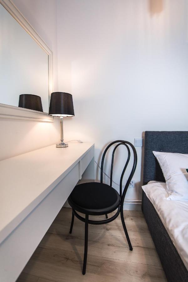 Moonlight Apartament เจโลนากูรา ภายนอก รูปภาพ